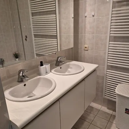 Апартаменты Aan Zee *