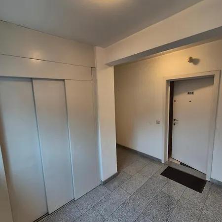 Aan Zee Апартаменты